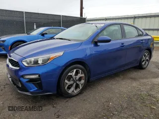 2019 Kia Forte LXS z VIN 3KPF24AD8KE108101, wystawiony jako Copart lot #62130525 z przebiegiem 83 681 mil mil oraz Czysty tytuł • Clean title. Historia ofert i sprzedaży dostępna na DreamBid. Obrazek 1.