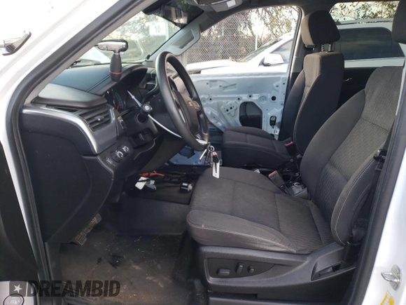 2020 Chevrolet Tahoe Commercial z VIN 1GNSKDEC8LR240143, wystawiony jako Copart lot #79911654 z przebiegiem 99 084 mil mil oraz Szkoda całkowita • Salvage title. Historia ofert i sprzedaży dostępna na DreamBid. Obrazek 7.