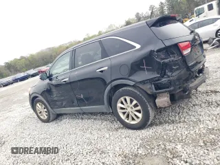 2016 Kia Sorento LX with VIN 5XYPG4A30GG092290, listed as a Copart auction lot 50033365 with 190,485 mi miles and Salvage Title. Bid and sale history available at carsss.com. Image 2.
