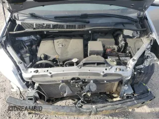 2017 Toyota Sienna XLE Auto Access Seat with VIN 5TDYZ3DC6HS805654, listed as a Copart auction lot 53934235 with 78,756 mi miles and Salvage Title. Bid and sale history available at carsss.com. Image 12.