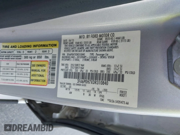 2013 Ford Fusion SE with VIN 3FA6P0H7XDR310840, listed as a IAAI auction lot 42035776 with 234,394 mi miles. Bid and sale history available at carsss.com. Image 9.