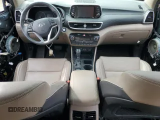 2020 Hyundai Tucson SEL z VIN KM8J3CAL5LU245259, wystawiony jako Copart lot #55118145 z przebiegiem 52 337 mil mil oraz Szkody całkowita. Historia ofert i sprzedaży dostępna na DreamBid. Obrazek 8.