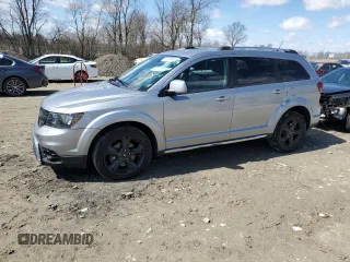 2018 Dodge Journey Crossroad z VIN 3C4PDDGG4JT387492, wystawiony jako Copart lot #50236935 z przebiegiem 89 361 mil mil oraz Czysty tytuł • Clean title. Historia ofert i sprzedaży dostępna na DreamBid. Obrazek 1.
