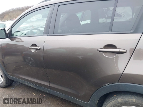 2011 Kia Sportage LX with VIN KNDPB3A20B7024111, listed as a IAAI auction lot 41945892 with 139,605 mi miles and . Bid and sale history available at carsss.com. Image 15.