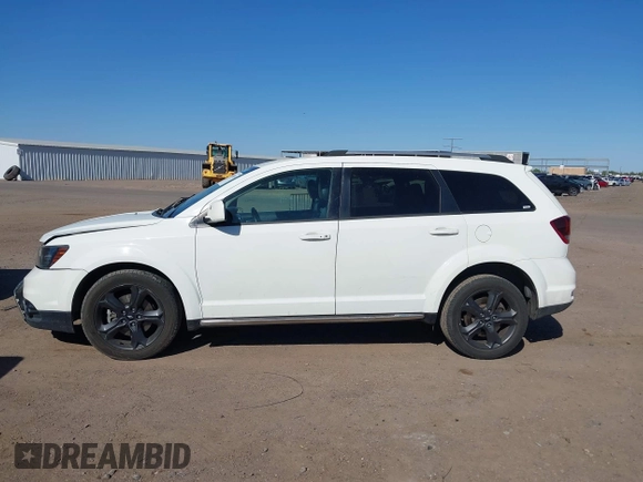 2018 Dodge Journey Crossroad z VIN 3C4PDCGG3JT475783, wystawiony jako IAAI lot #42116205 z przebiegiem 144 789 mil mil oraz . Historia ofert i sprzedaży dostępna na DreamBid. Obrazek 14.