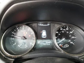 2017 Nissan Rogue SL z VIN JN8AT2MV6HW263653, wystawiony jako Copart lot #55967855 z przebiegiem 145 750 mil mil oraz Szkoda całkowita • Salvage title. Historia ofert i sprzedaży dostępna na DreamBid. Obrazek 9.