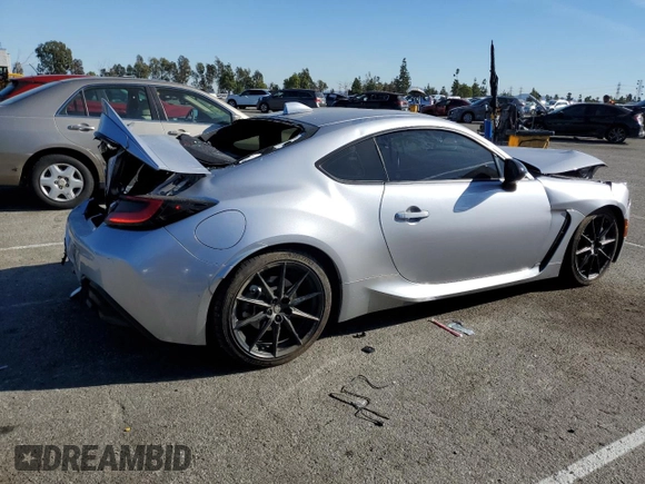 2022 Toyota GR86 Premium with VIN JF1ZNBE12N9753110, listed as a Copart auction lot 87231314 with 27,069 mi miles and Salvage Title. Bid and sale history available at carsss.com. Image 3.