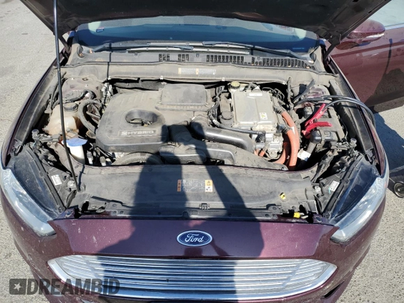 2013 Ford Fusion SE Hybrid z VIN 3FA6P0LU6DR365363, wystawiony jako Copart lot #62325625 z przebiegiem 226 624 mil mil oraz Czysty tytuł • Clean title. Historia ofert i sprzedaży dostępna na DreamBid. Obrazek 11.