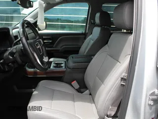 2014 GMC Sierra 1500 SLT z VIN 3GTU2VEJ2EG472780, wystawiony jako Copart lot #58266575 z przebiegiem 90 746 mil mil oraz Szkoda całkowita • Salvage title. Historia ofert i sprzedaży dostępna na DreamBid. Obrazek 9.