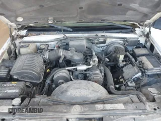 1999 Chevrolet Suburban with VIN 3GNFK16RXXG251900, listed as a IAAI auction lot 42207733 with 224,819 mi miles and . Bid and sale history available at DreamBid. Image 10.