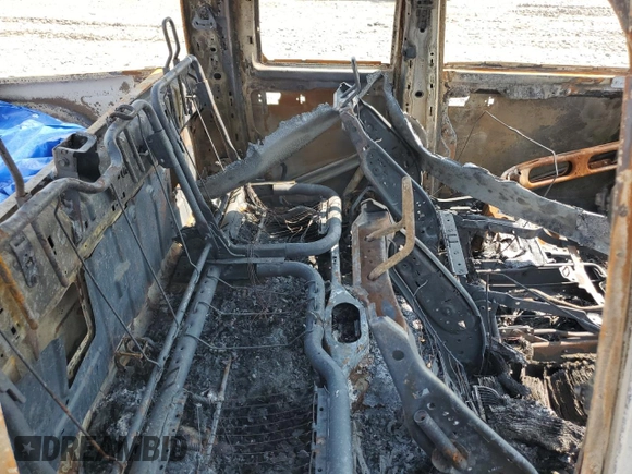 2021 Ram 1500 Tradesman z VIN 1C6RR7FG3MS536968, wystawiony jako Copart lot #64216614 z przebiegiem Nie podano mil oraz Nie do naprawy • Non repairable. Historia ofert i sprzedaży dostępna na DreamBid. Obrazek 10.