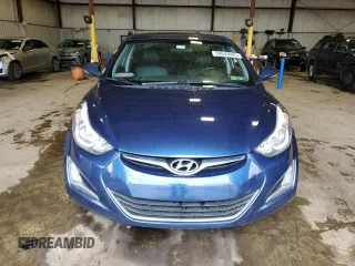 2016 Hyundai Elantra SE z VIN 5NPDH4AE2GH724409, wystawiony jako Copart lot #59843945 z przebiegiem 180 526 mil mil oraz Szkoda całkowita • Salvage title. Historia ofert i sprzedaży dostępna na DreamBid. Obrazek 5.