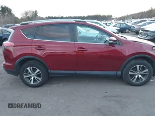 2018 Toyota RAV4 XLE with VIN 2T3WFREV3JW410080, listed as a IAAI auction lot 41329166 with 94,312 mi miles. Bid and sale history available at carsss.com. Image 13.