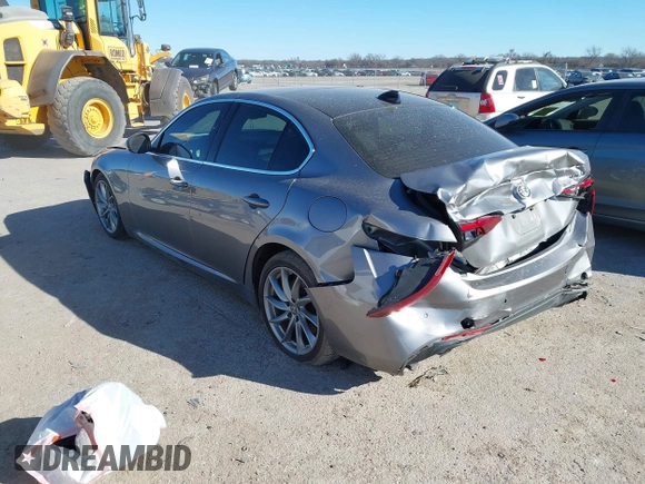 2018 Alfa Romeo Giulia with VIN ZARFAEBN0J7575095, listed as a IAAI auction lot 41257535 with 1 mi miles. Bid and sale history available at carsss.com. Image 3.