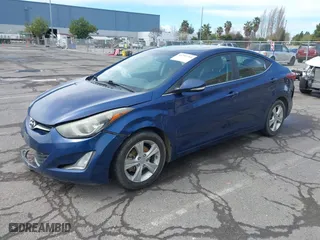 2016 Hyundai Elantra SE with VIN 5NPDH4AEXGH727509, listed as a IAAI auction lot 41797714 with 195,602 mi miles. Bid and sale history available at carsss.com. Image 18.