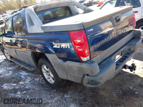 2002 Chevrolet Avalanche with VIN 3GNEC13T72G231637, listed as a IAAI auction lot 41639440 with 315,239 mi miles and . Bid and sale history available at DreamBid. Image 3.