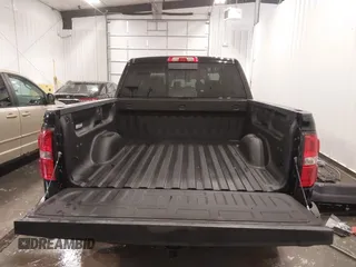 2015 GMC Sierra 1500 SLT with VIN 3GTU2VEC6FG526374, listed as a IAAI auction lot 41875975 with 207,561 mi miles and . Bid and sale history available at DreamBid. Image 20.