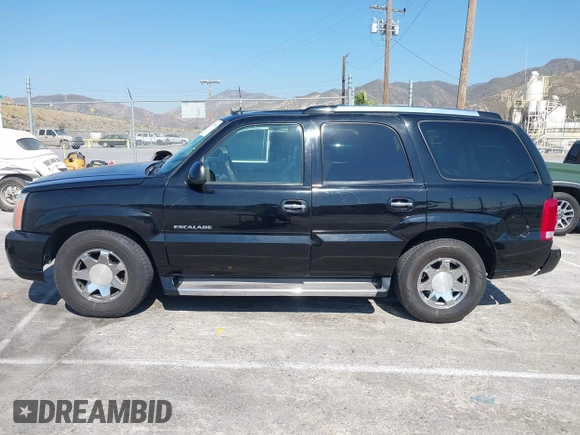 2005 Cadillac Escalade with VIN 1GYEC63T35R147108, listed as a IAAI auction lot 42474950 with 181,187 mi miles and . Bid and sale history available at DreamBid. Image 13.