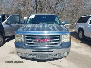 2008 GMC Sierra 1500 SLT z VIN 2GTEC13J281338944, wystawiony jako IAAI lot #41761417 z przebiegiem 211 486 mil mil oraz . Historia ofert i sprzedaży dostępna na DreamBid. Obrazek 12.
