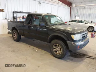 1999 Toyota Tacoma with VIN 4TAWN72N5XZ538644, listed as a IAAI auction lot 42169809 with 434,836 mi miles and . Bid and sale history available at DreamBid. Image 1.