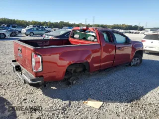 2015 GMC Canyon 2WD with VIN 1GTH5AE30F1182024, listed as a Copart auction lot 77032494 with 55,845 mi miles and Salvage Title. Bid and sale history available at carsss.com. Image 3.