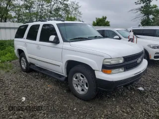 2005 Chevrolet Tahoe LS z VIN 1GNEK13T45J243248, wystawiony jako Copart lot #56886745 z przebiegiem 184 996 mil mil oraz Czysty tytuł • Clean title. Historia ofert i sprzedaży dostępna na DreamBid. Obrazek 4.