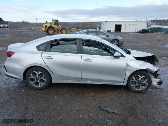 2019 Kia Forte LXS with VIN 3KPF24AD0KE131548, listed as a IAAI auction lot 41811241 with 51,664 mi miles. Bid and sale history available at carsss.com. Image 13.