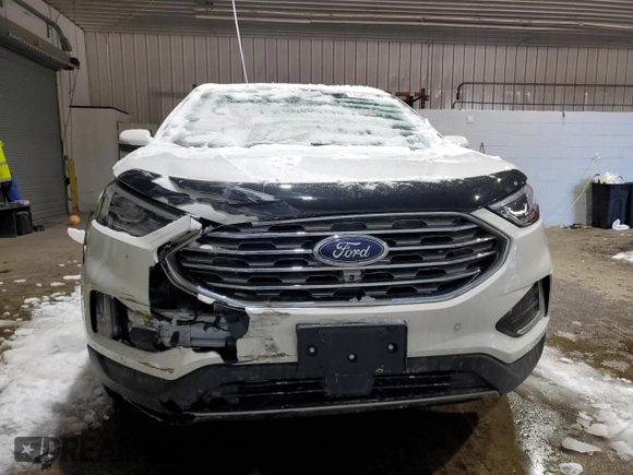 2022 Ford Edge Titanium with VIN 2FMPK4K93NBA63381, listed as a Copart auction lot 45031605 with 24,075 mi miles and Salvage Title. Bid and sale history available at carsss.com. Image 5.