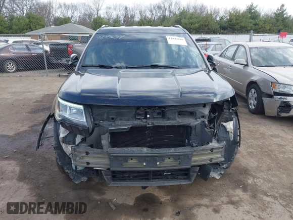 2017 Ford Explorer XLT with VIN 1FM5K8D81HGA56123, listed as a IAAI auction lot 42043249 with 78,415 mi miles and . Bid and sale history available at carsss.com. Image 13.