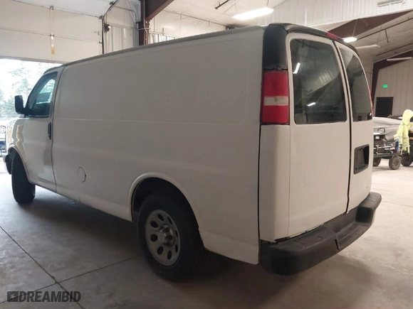 2012 Chevrolet Express Cargo Van with VIN 1GCSGAFX1C1137199, listed as a IAAI auction lot 41882425 with 278,373 mi miles. Bid and sale history available at carsss.com. Image 3.