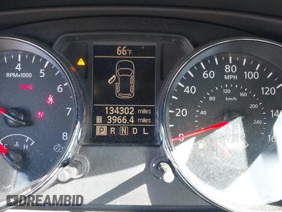 2013 Nissan Rogue S with VIN JN8AS5MT8DW533656, listed as a IAAI auction lot 42018198 with 134,302 mi miles. Bid and sale history available at carsss.com. Image 7.