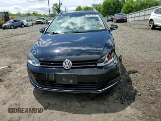2017 Volkswagen Golf SportWagen S with VIN 3VWC17AU3HM502978, listed as a Copart auction lot 60841674 with 60,114 mi miles and Salvage Title. Bid and sale history available at carsss.com. Image 10.