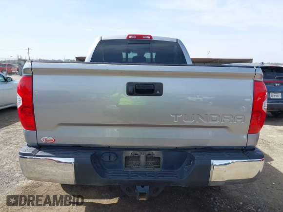 2018 Toyota Tundra 2WD SR with VIN 5TFRM5F16JX133735, listed as a IAAI auction lot 41818455 with 148,456 mi miles. Bid and sale history available at carsss.com. Image 16.