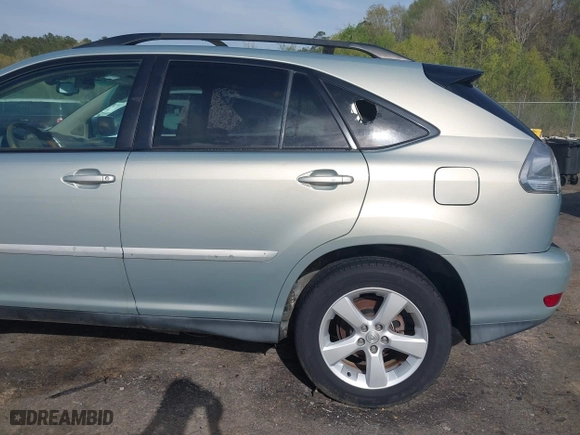 2004 Lexus RX 330 with VIN 2T2GA31U44C010262, listed as a IAAI auction lot 41897657 with 231,505 mi miles. Bid and sale history available at carsss.com. Image 6.