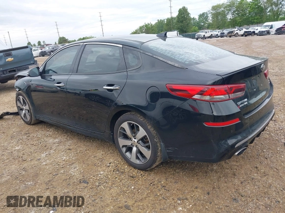 2019 Kia Optima LX z VIN 5XXGT4L3XKG297461, wystawiony jako IAAI lot #42322350 z przebiegiem 103 660 mil mil oraz . Historia ofert i sprzedaży dostępna na DreamBid. Obrazek 3.