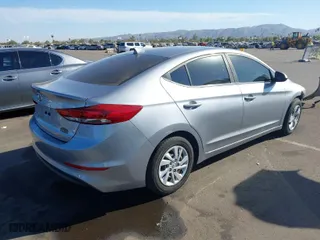 2017 Hyundai Elantra SE with VIN 5NPD74LF2HH093719, listed as a IAAI auction lot 40981133 with 173,325 mi miles. Bid and sale history available at carsss.com. Image 4.