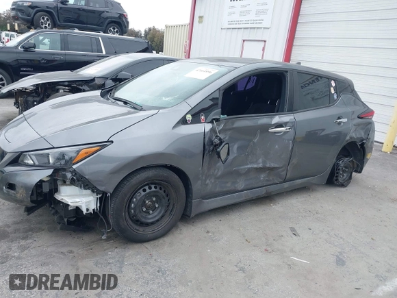 2022 Nissan LEAF S with VIN 1N4AZ1BV2NC557836, listed as a IAAI auction lot 42164896 with 33,729 mi miles and . Bid and sale history available at DreamBid. Image 6.