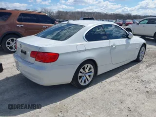 2013 BMW 3 Series 328i xDrive with VIN WBAKF3C52DJ385588, listed as a IAAI auction lot 41892255 with 150,061 mi miles. Bid and sale history available at carsss.com. Image 4.