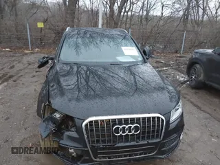 2017 Audi Q5 Premium Plus z VIN WA1M2AFP8HA040509, wystawiony jako IAAI lot #41130242 z przebiegiem 44 490 mil mil oraz . Historia ofert i sprzedaży dostępna na DreamBid. Obrazek 12.