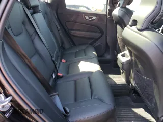 2025 Volvo XC60 Core z VIN YV4M12RJ2S1108717, wystawiony jako Copart lot #49829915 z przebiegiem 1 756 mil mil oraz Szkoda całkowita • Salvage title. Historia ofert i sprzedaży dostępna na DreamBid. Obrazek 11.
