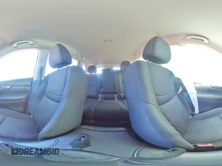 2017 Nissan Rogue SV z VIN KNMAT2MV5HP523286, wystawiony jako Copart lot #74180553 z przebiegiem 112 533 mil mil oraz Szkoda całkowita • Salvage title. Historia ofert i sprzedaży dostępna na DreamBid. Obrazek 13.