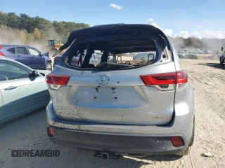 2017 Toyota Highlander with VIN NOVIN77499314, listed as a Copart auction lot 43692465 with Not provided miles and Non repairable. Bid and sale history available at DreamBid. Image 6.
