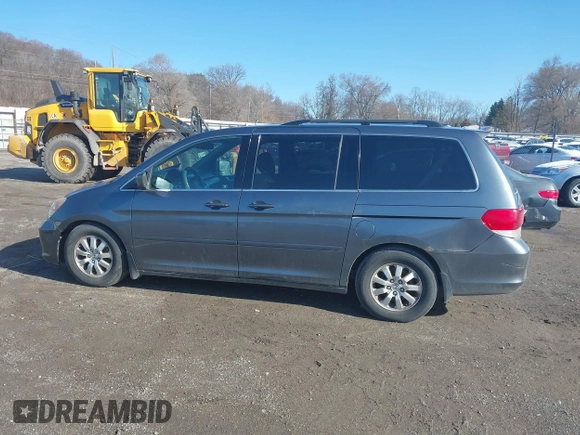 2010 Honda Odyssey EX-L with VIN 5FNRL3H68AB038541, listed as a IAAI auction lot 41813473 with 206,914 mi miles. Bid and sale history available at carsss.com. Image 14.