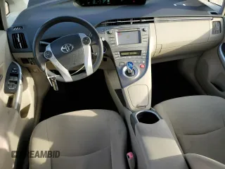 2013 Toyota Prius One z VIN JTDKN3DU0D5662596, wystawiony jako Copart lot #47797695 z przebiegiem 149 199 mil mil oraz Szkoda całkowita • Salvage title. Historia ofert i sprzedaży dostępna na DreamBid. Obrazek 8.