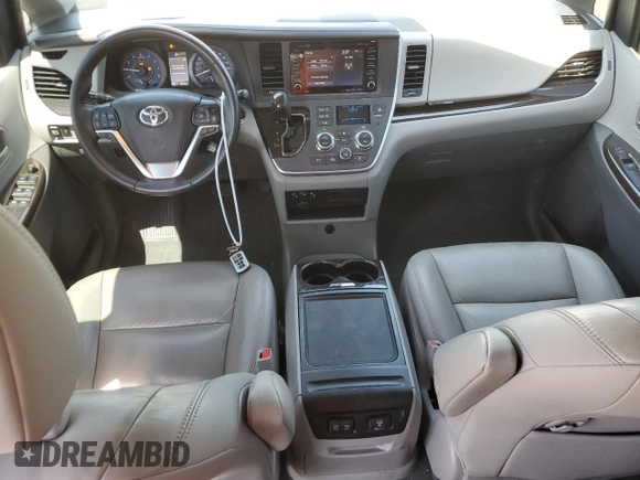 2020 Toyota Sienna XLE Auto Access Seat с VIN 5TDYZ3DC7LS087170, выставлен на аукционе Copart как лот 57045205 с пробегом 46 243 миль миль и Списание • Salvage title. История ставок и продаж доступна на DreamBid. Изображение 8.