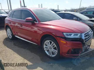 2018 Audi Q5 Premium Plus with VIN WA1BNAFYXJ2077049, listed as a IAAI auction lot 41908063 with 106,215 mi miles. Bid and sale history available at carsss.com. Image 1.