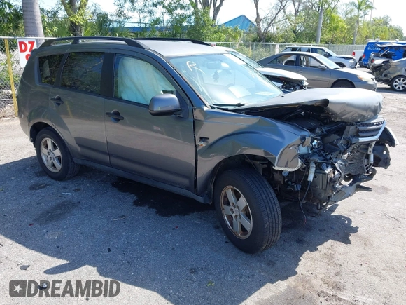 2007 Mitsubishi Outlander LS z VIN JA4MT31XX7U004009, wystawiony jako IAAI lot #42006069 z przebiegiem 222 768 mil mil oraz . Historia ofert i sprzedaży dostępna na DreamBid. Obrazek 1.