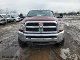 2018 Ram 2500 Tradesman with VIN 3C6UR5CL4JG106532, listed as a Copart auction lot 42197935 with 377,426 mi miles and Salvage Title. Bid and sale history available at carsss.com. Image 5.