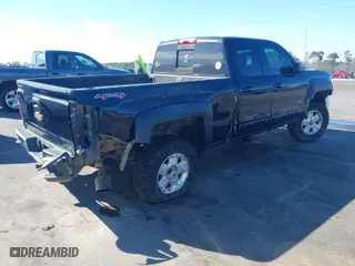 2016 Chevrolet Silverado 1500 LT with VIN 1GCVKREC1GZ285319, listed as a IAAI auction lot 41676081 with 90,072 mi miles. Bid and sale history available at carsss.com. Image 4.