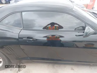 2014 Chevrolet Camaro LS с VIN 2G1FA1E3XE9208991, выставлен на аукционе IAAI как лот 42493419 с пробегом 107 104 миль миль и . История ставок и продаж доступна на DreamBid. Изображение 13.